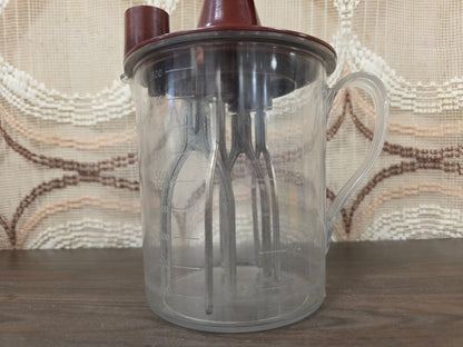 Maineck handmixer jaren 50 met mengkan