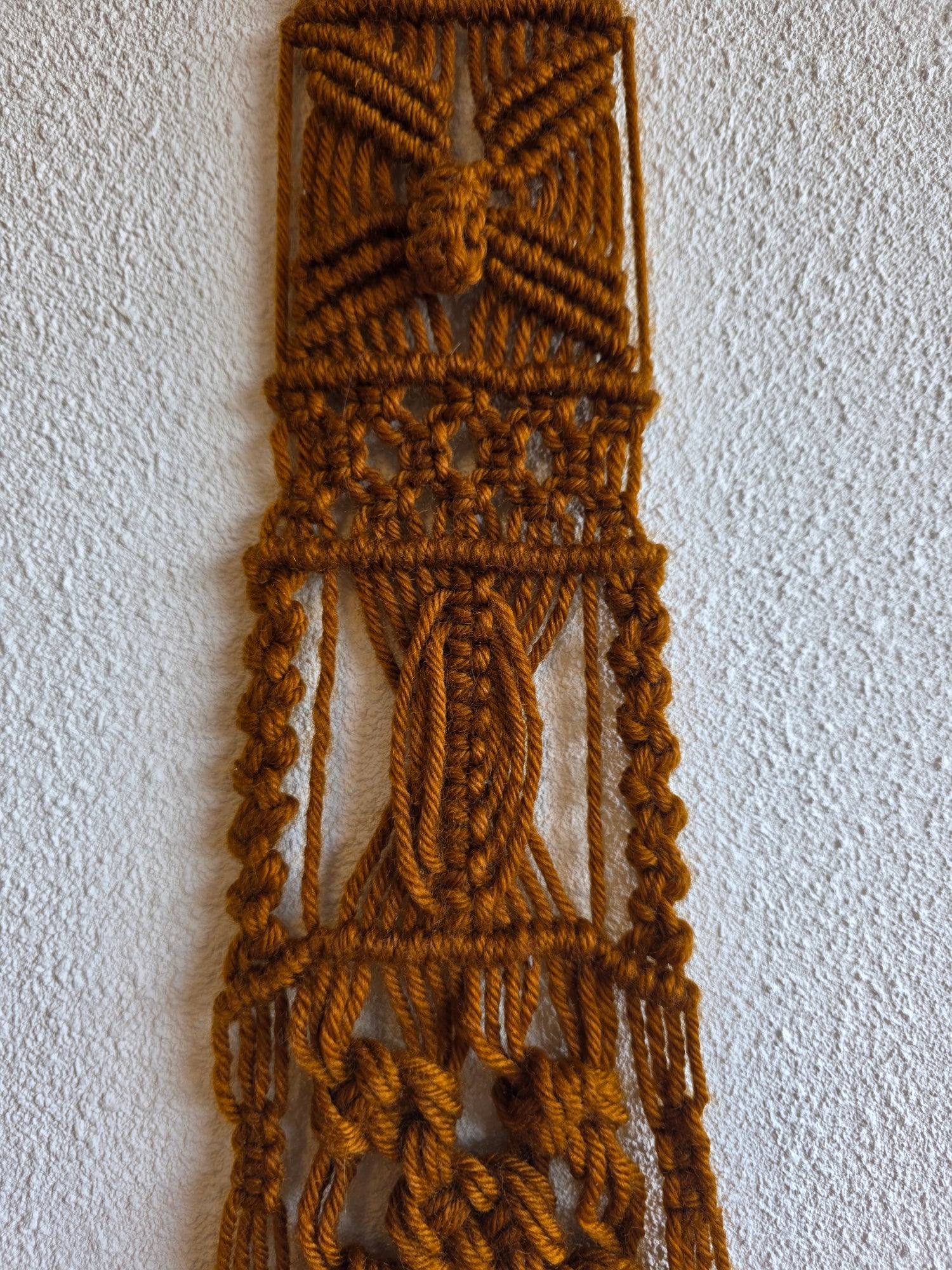 Vintage handgeknoopte macramé wandhanger bruin