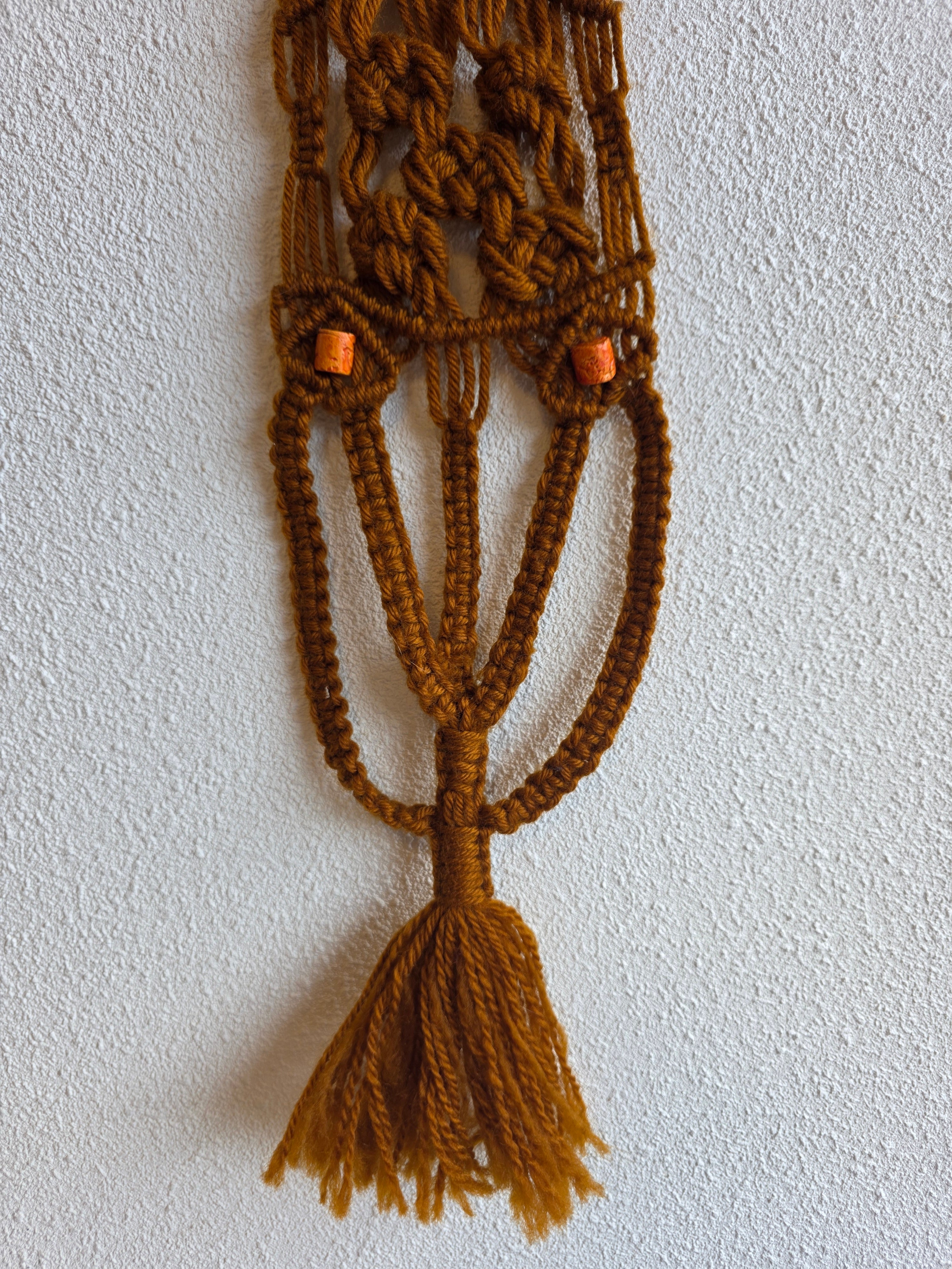Vintage handgeknoopte macramé wandhanger bruin
