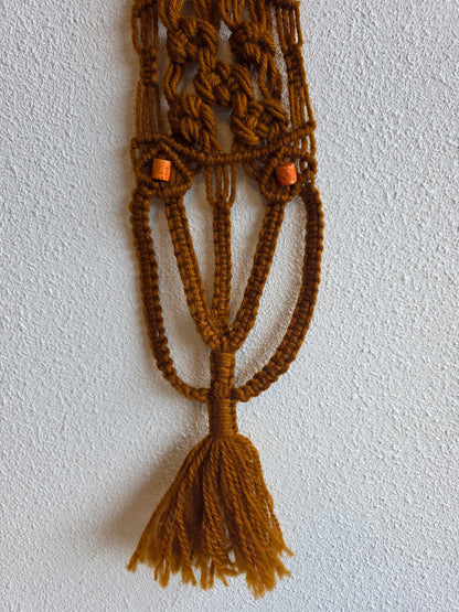Vintage handgeknoopte macramé wandhanger bruin