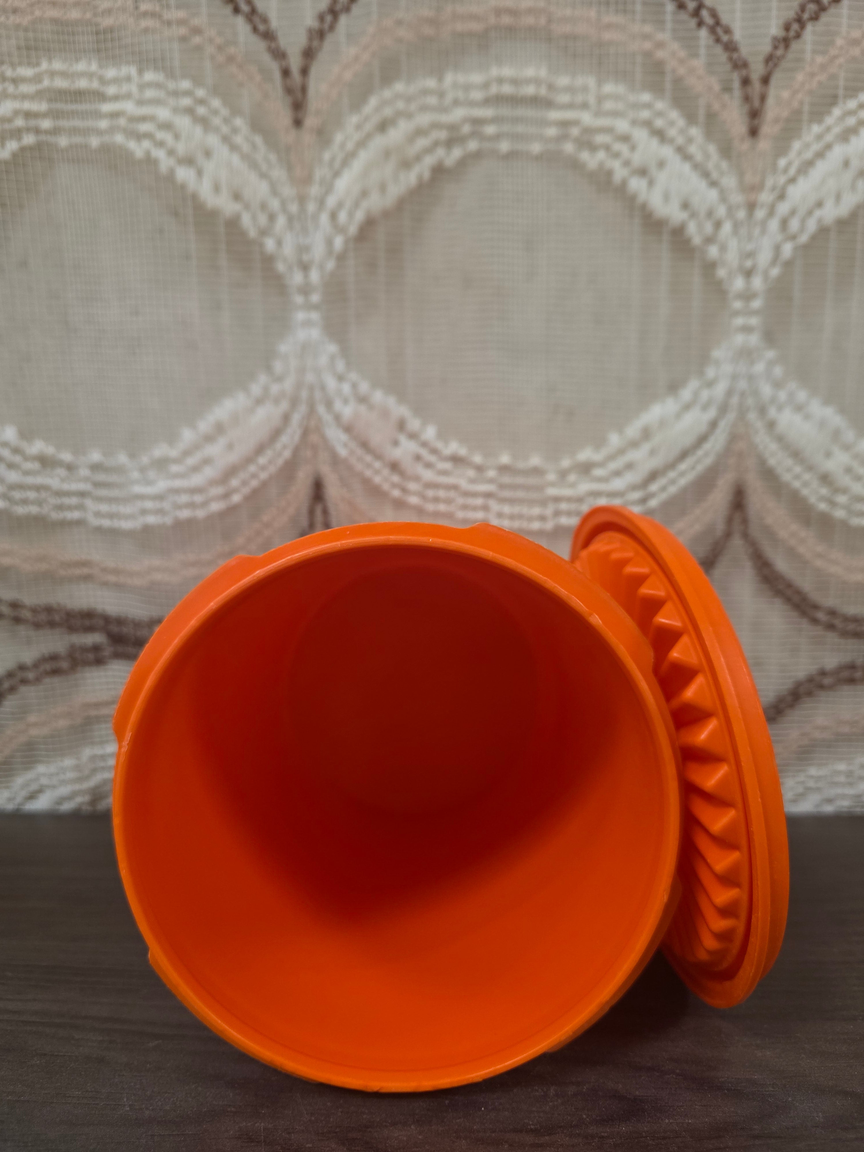 Tupperware voorraadbus oranje sterdeksel 15,5 cm
