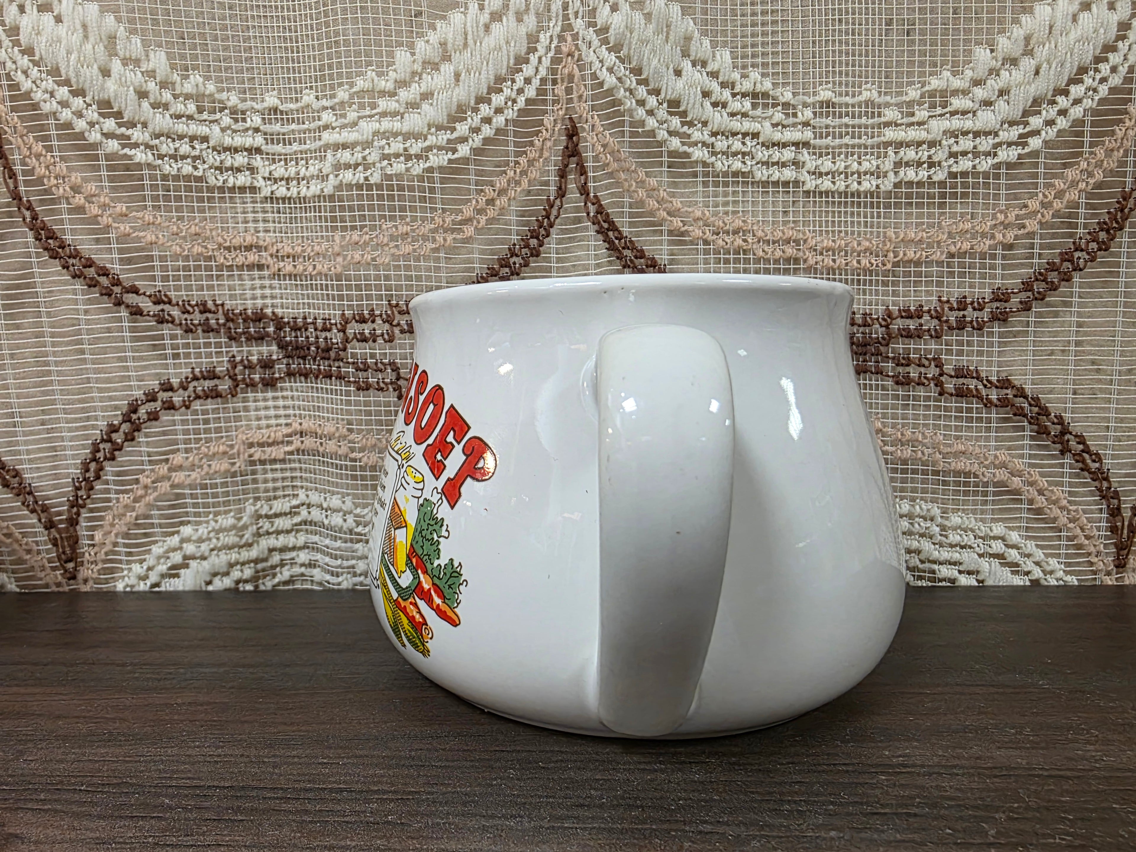 Vintage witte soepkom Tomatensoep