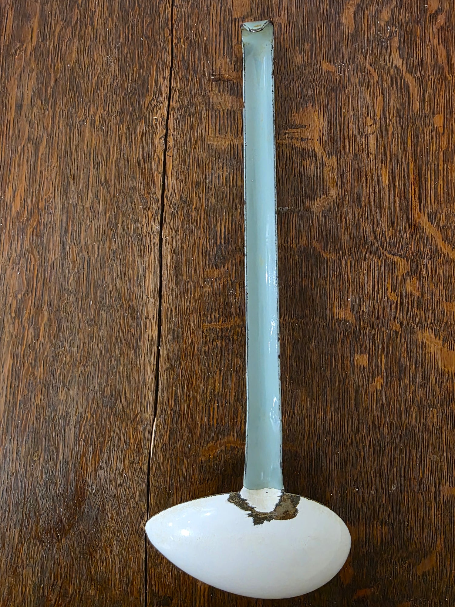 Vintage emaille sauslepel mintgroen wit