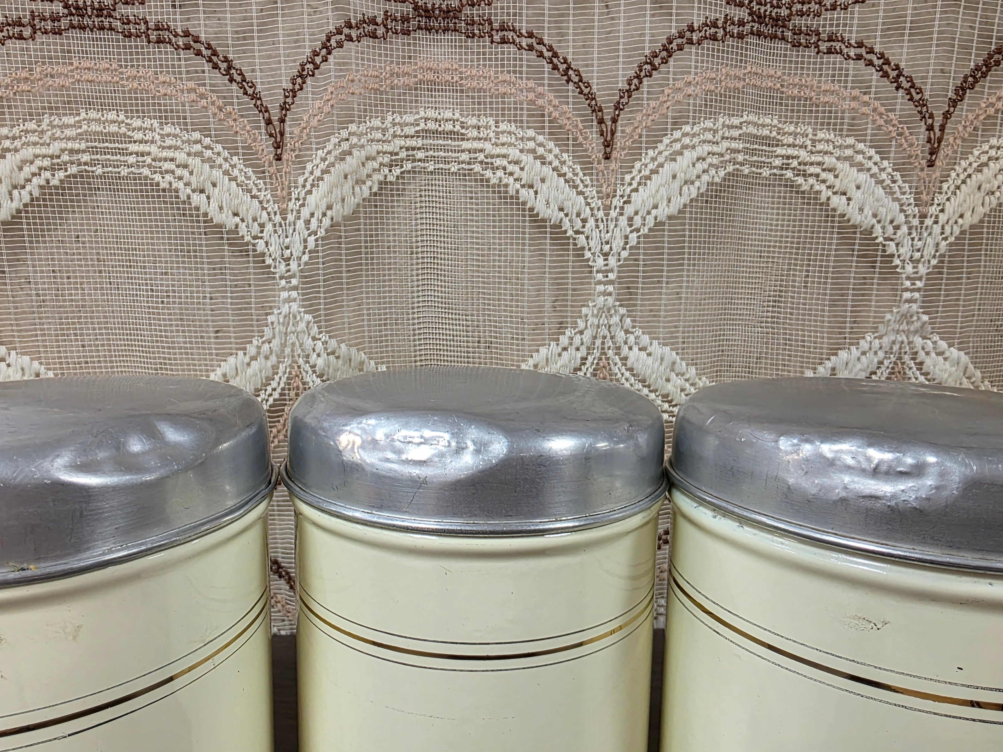 Vintage emaille voorraadbussen Koffie Thee Suiker