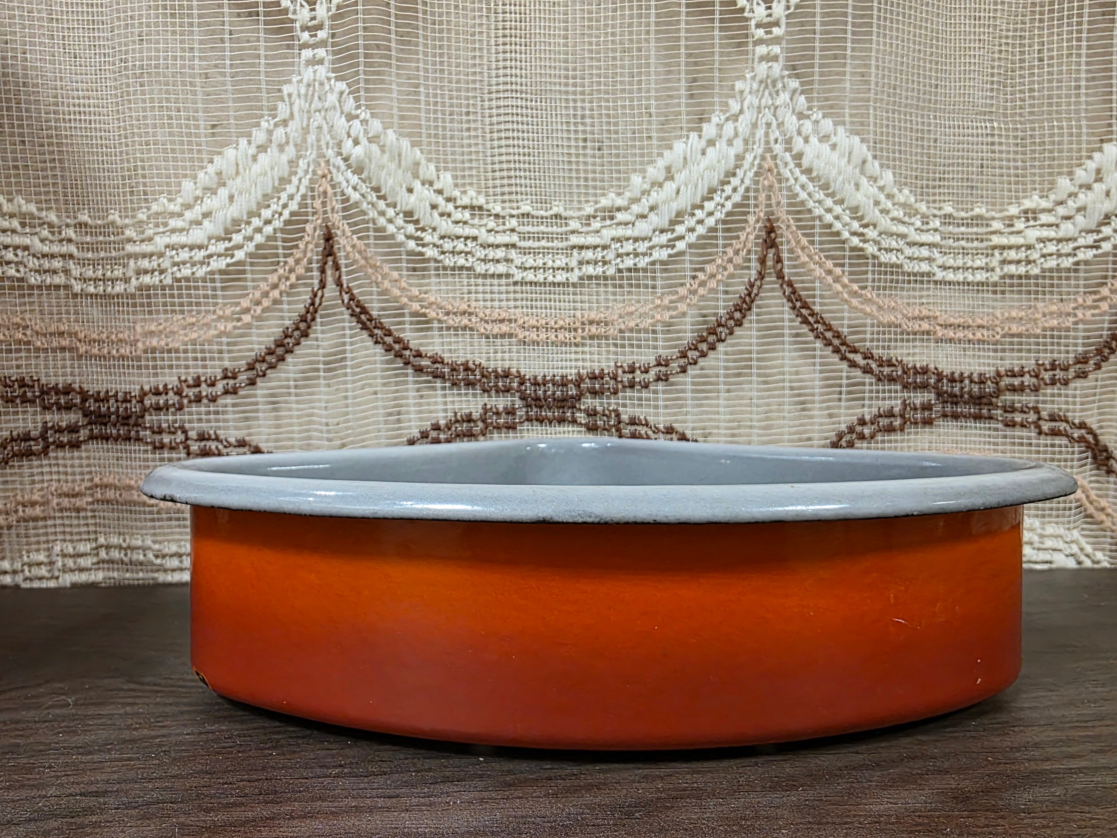 Vintage emaille gootsteenbakje oranje - grijs