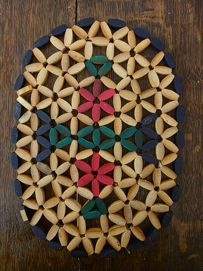 Vintage houten pannenonderzetters met bloemen set van 2