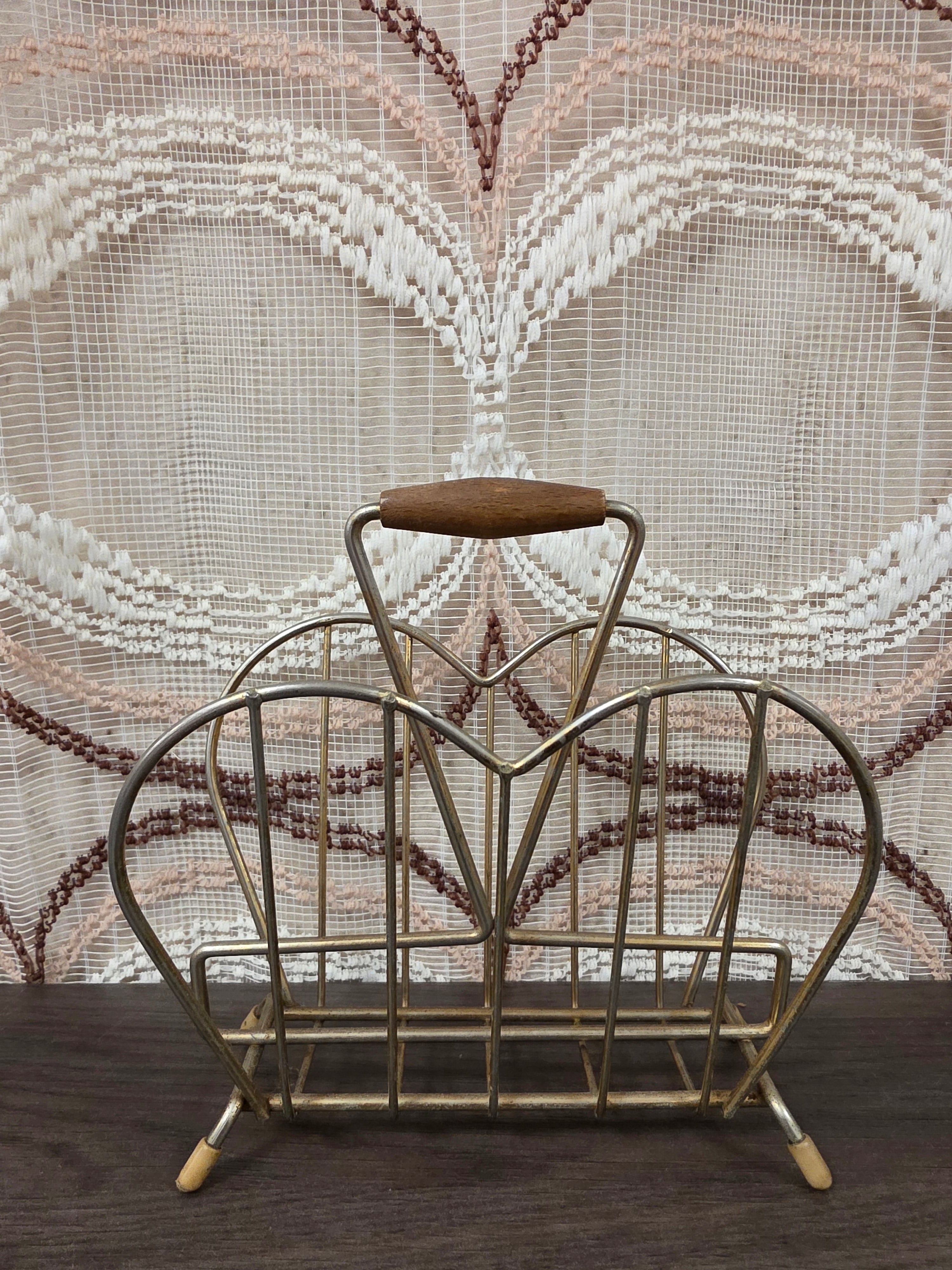 Vintage metalen servethouder met houten handgreep