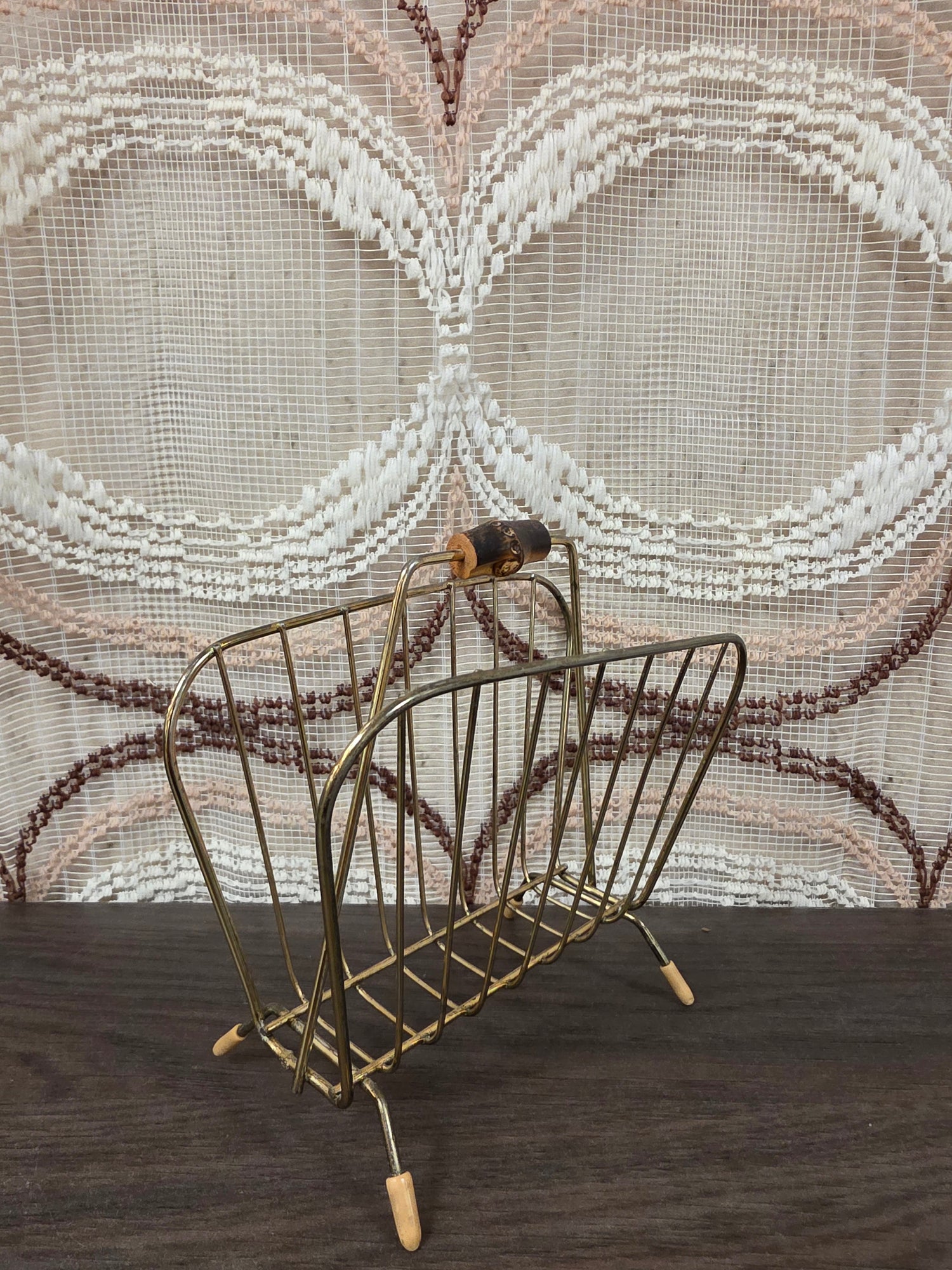 Vintage metalen servethouder met houten handgreep