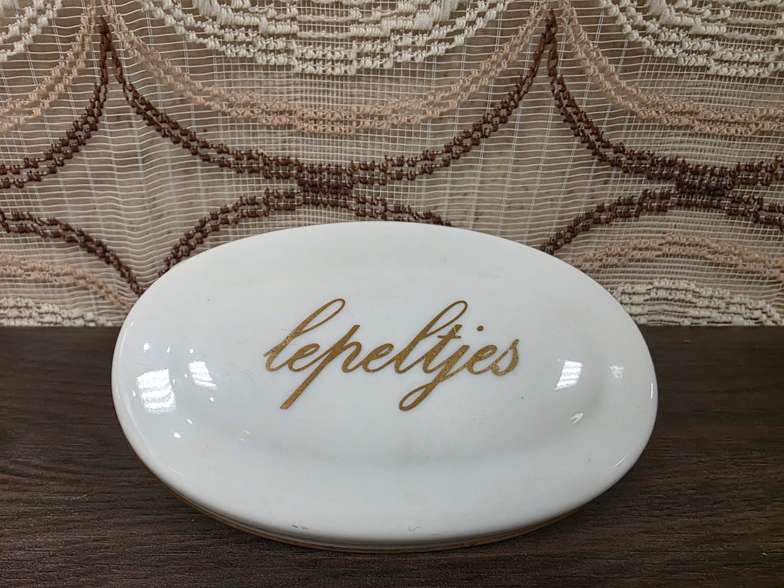 Vintage lepeltjesdoosje wit met goud