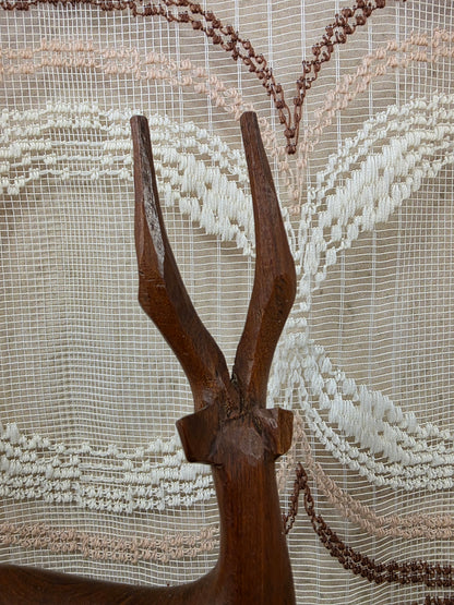 Vintage houten antilope beeld handgesneden