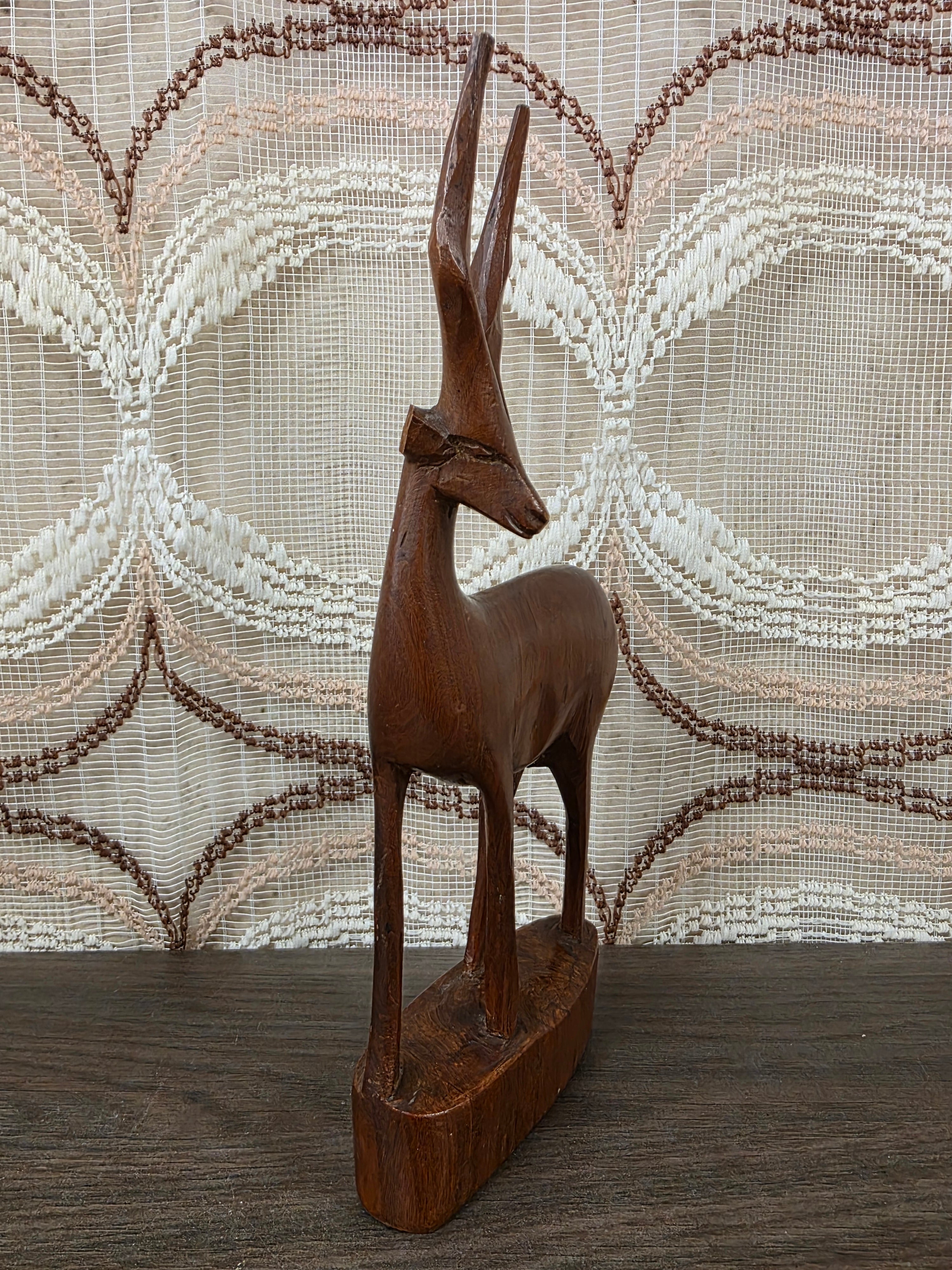 Vintage houten antilope beeld handgesneden