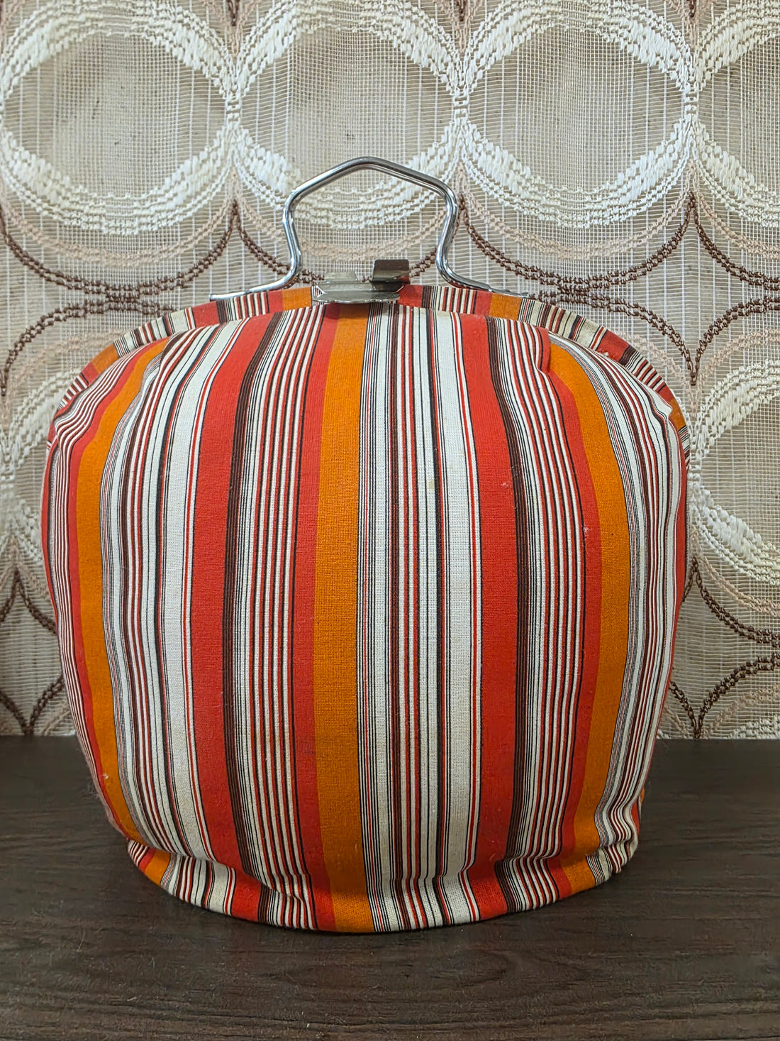 Vintage theebeurs met knip gestreept