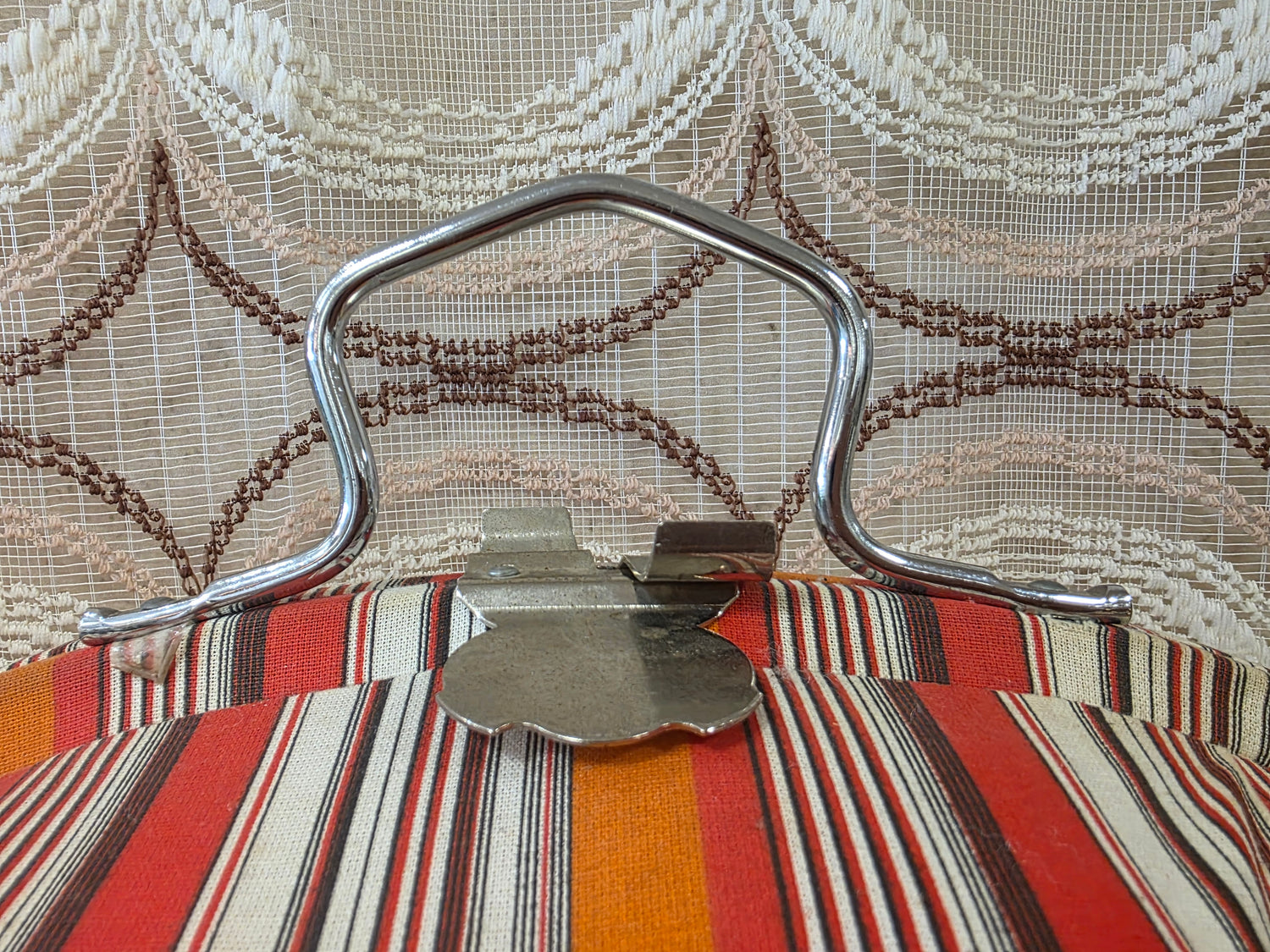 Vintage theebeurs met knip gestreept