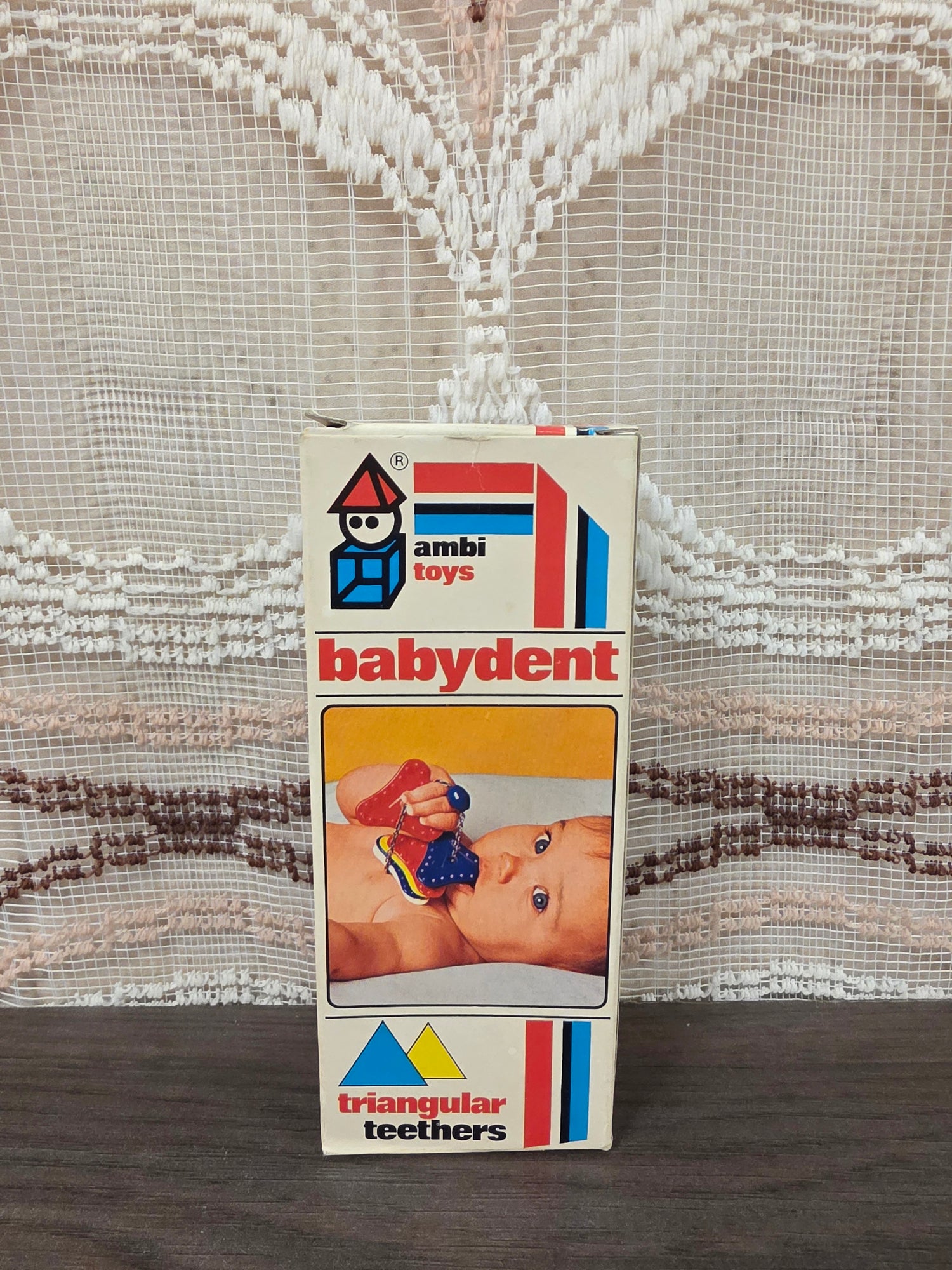 Ambi Toys Babydent Triangular Teethers met doos