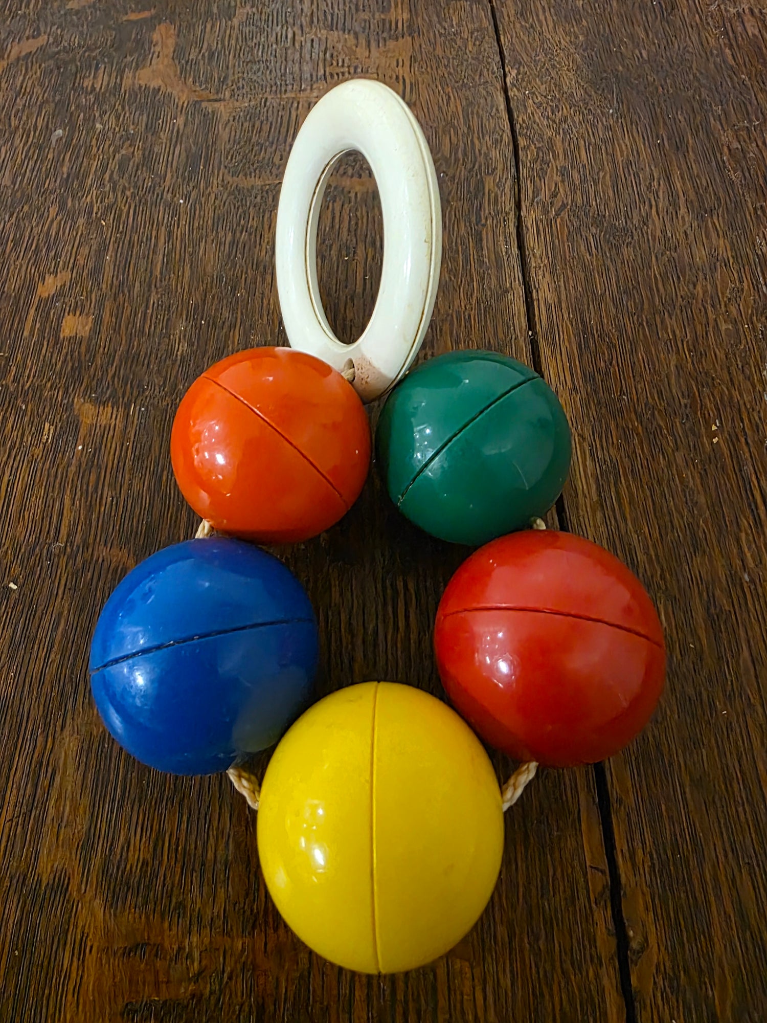 Ambi toys rammelaar gekleurde ballen