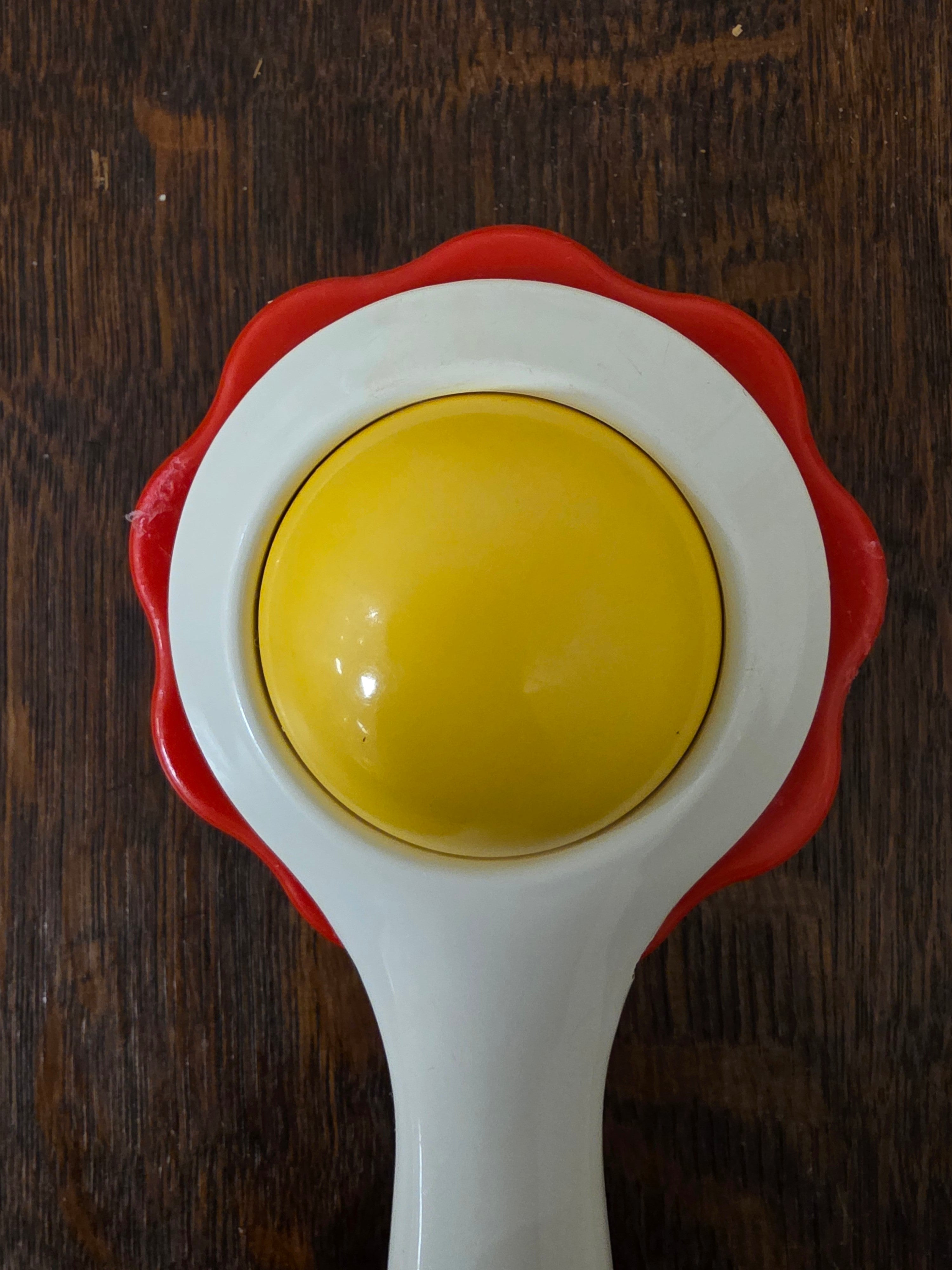 Ambi Toys Handy Dandy rammelaar rode rand