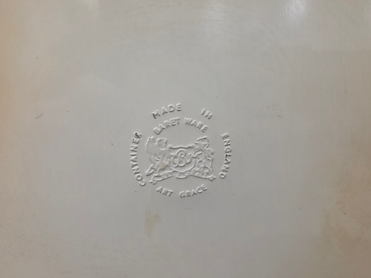 Vintage Baret Ware Art Grace blik met hengsel