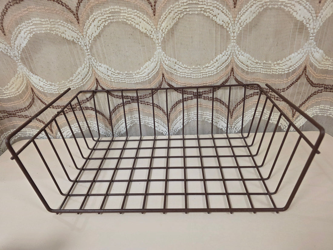Vintage metalen draadmand bruin