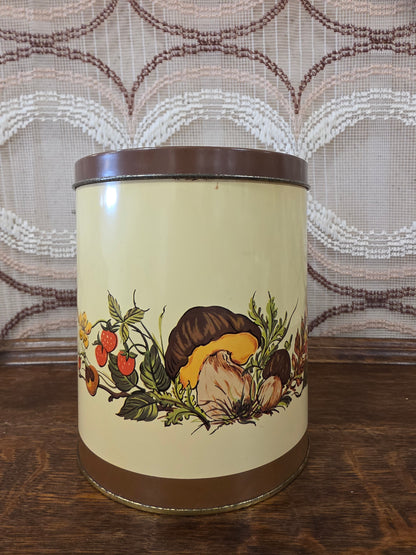 Vintage herfstblik met paddenstoelen en bloemen