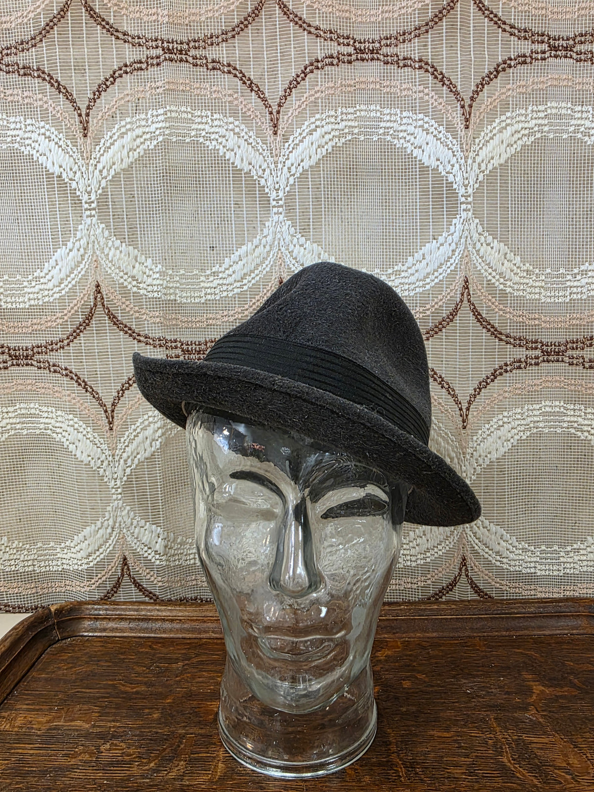 Vintage persglas hoedenhoofd / mannequinkop