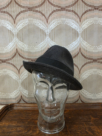 Vintage persglas hoedenhoofd / mannequinkop
