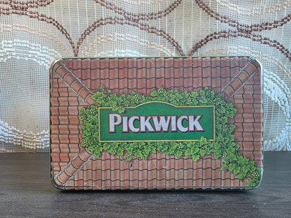 Pickwick theeblik met afbeeldingen van een theewinkel