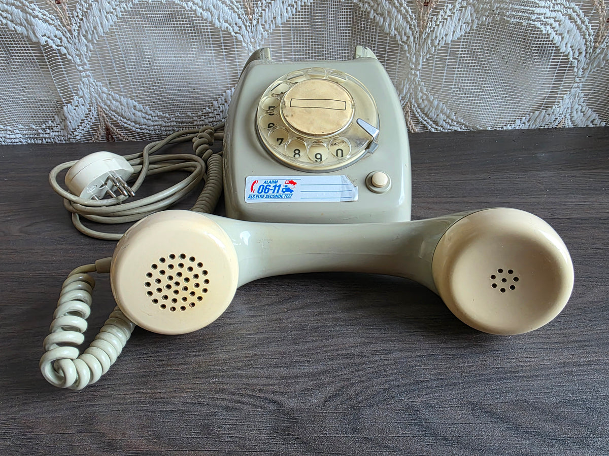 Vintage PTT T65 telefoon grijs – 1976 – decoratief
