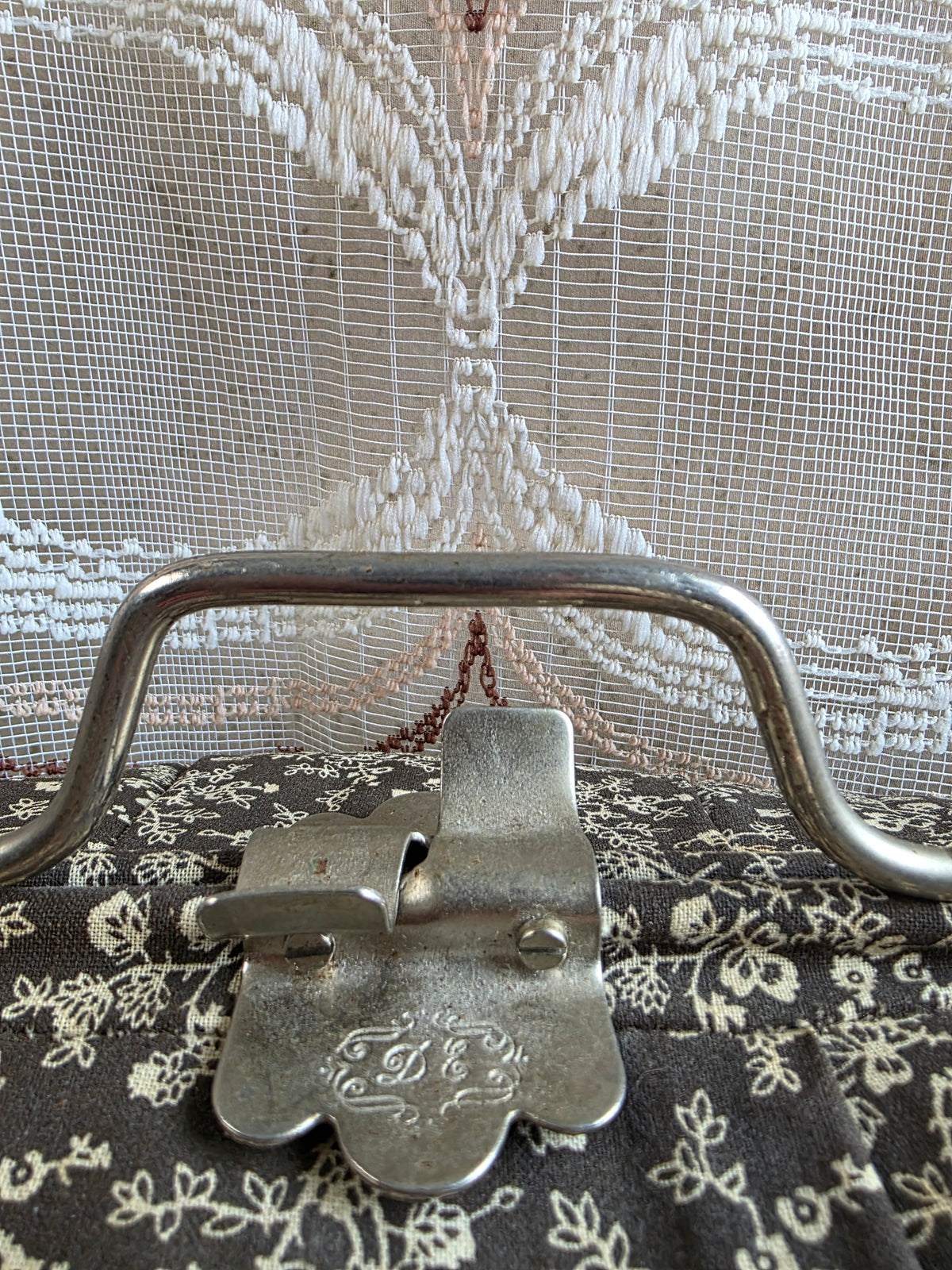 Vintage Douwe Egberts theebeurs met metalen knip donkerbruin
