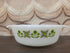 Vintage Anchor Hocking ovenschaal wit glas met groen bloemenmotief 