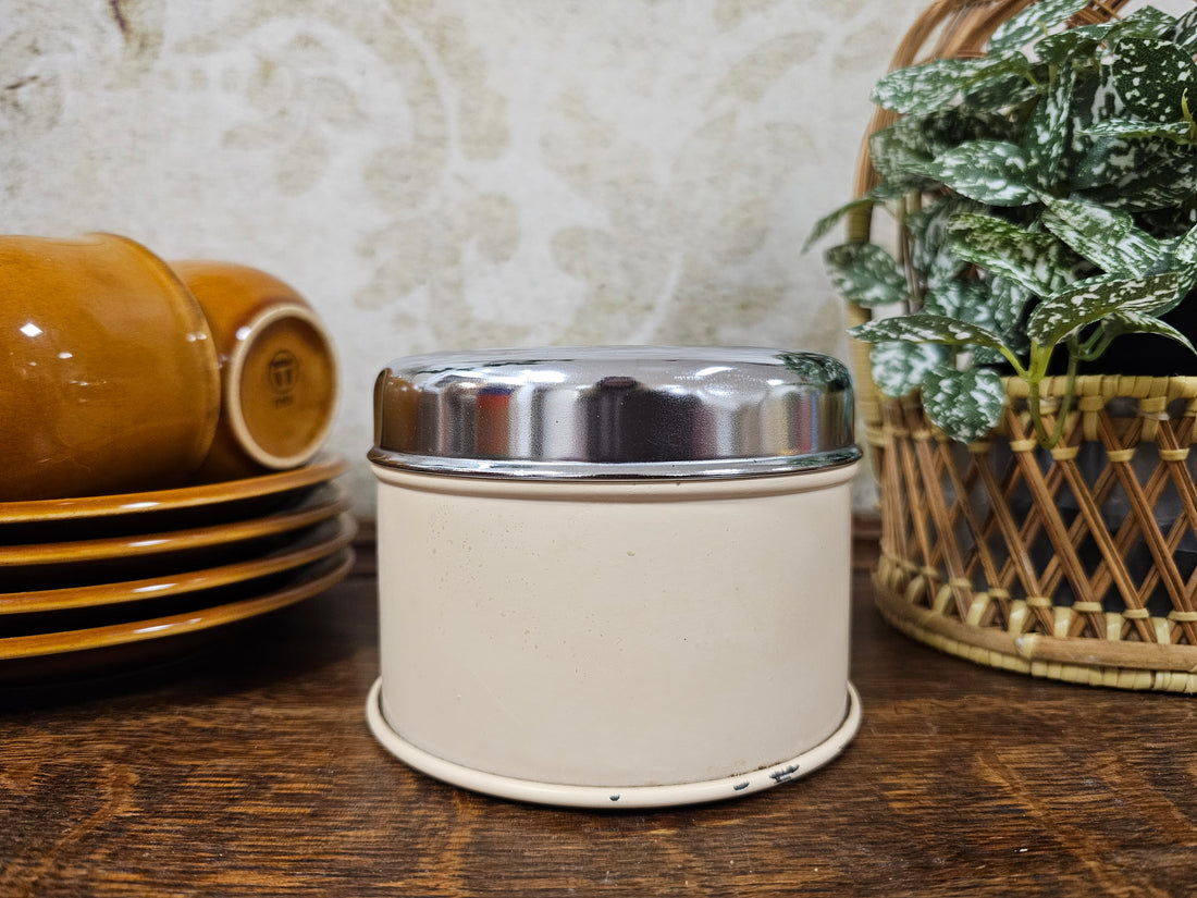 Vintage Brabantia klein cremekleur blik