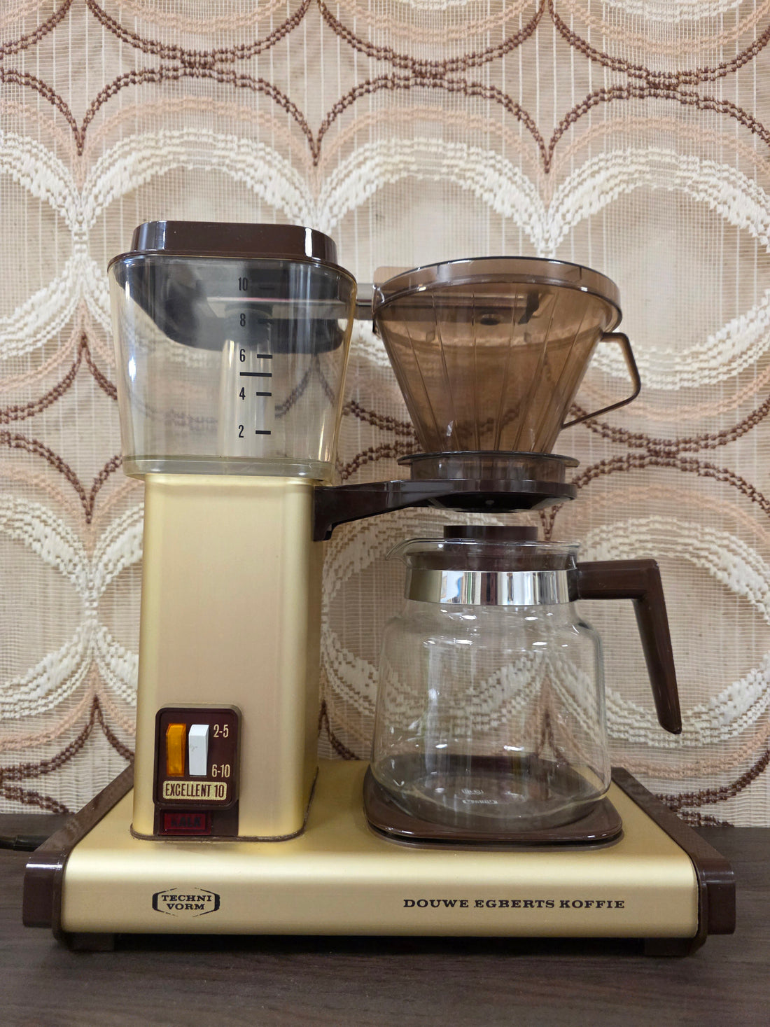 Vintage Douwe Egberts Technivorm Excellent 10 koffiezetapparaat in bruin