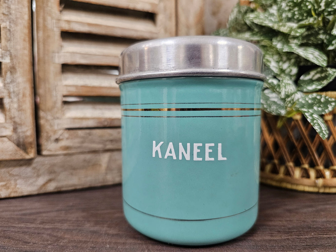 Emaille mintgroene kleine voorraadbus kaneel