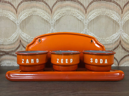 vintage-emaille-wandrek-zeep-zand-soda