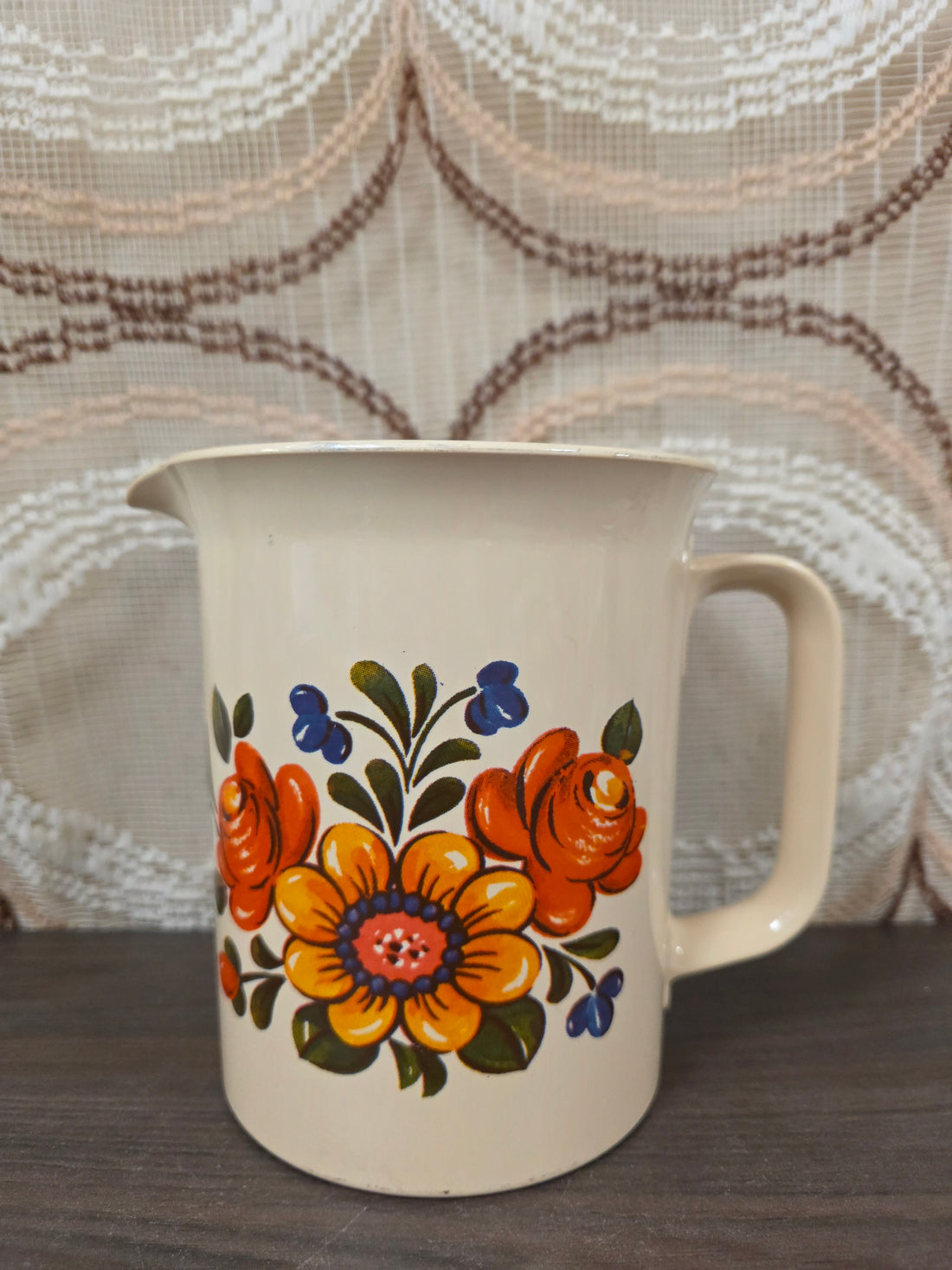 Vintage Emsa maatbeker met oranje gele bloemenprint jaren 70