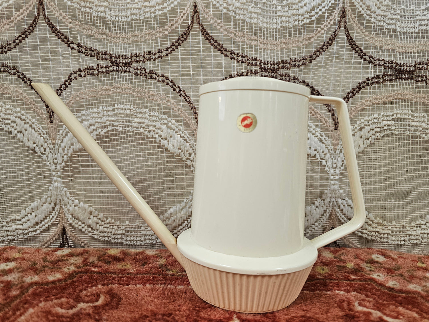 Witte kunststof Emsa gieter met rood logo originele jaren 70