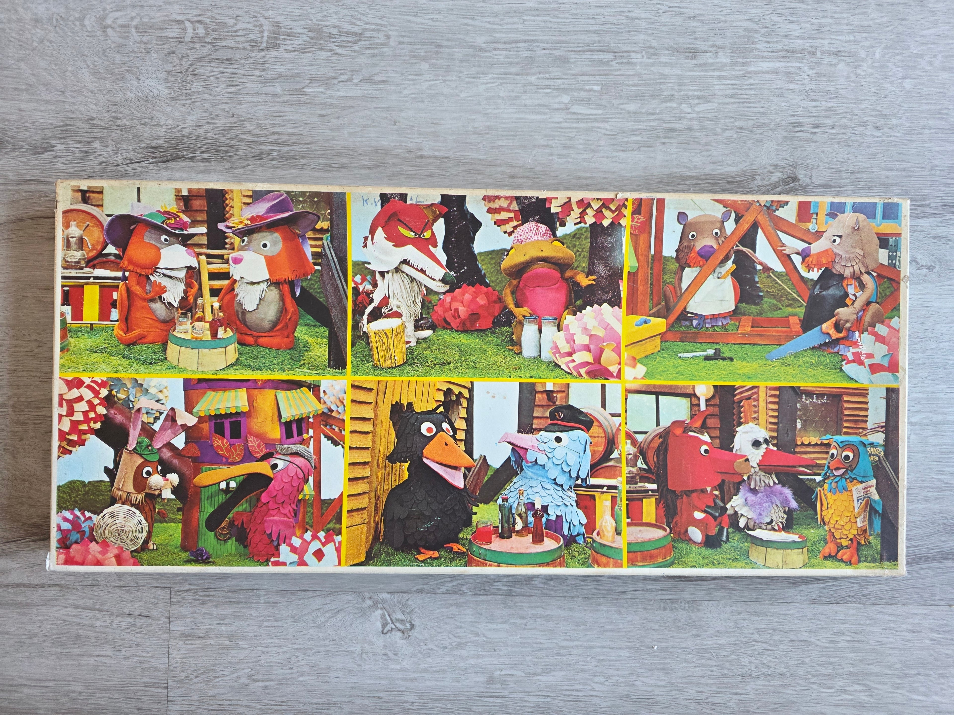 Vintage Fabeltjeskrant legpuzzel uit 1974 met zes kleurrijke afbeeldingen.
