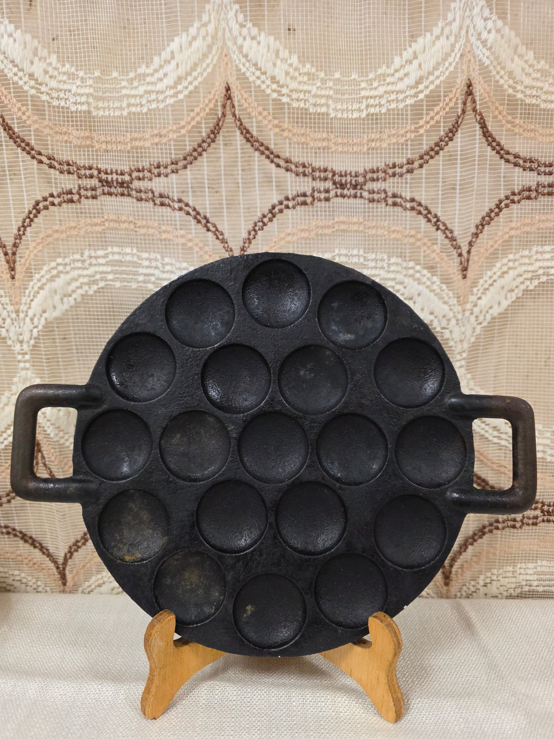 Gietijzeren poffertjespan Koopmans Leeuwarden