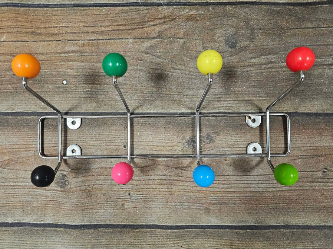 Retro Kapstok gekleurde bollen