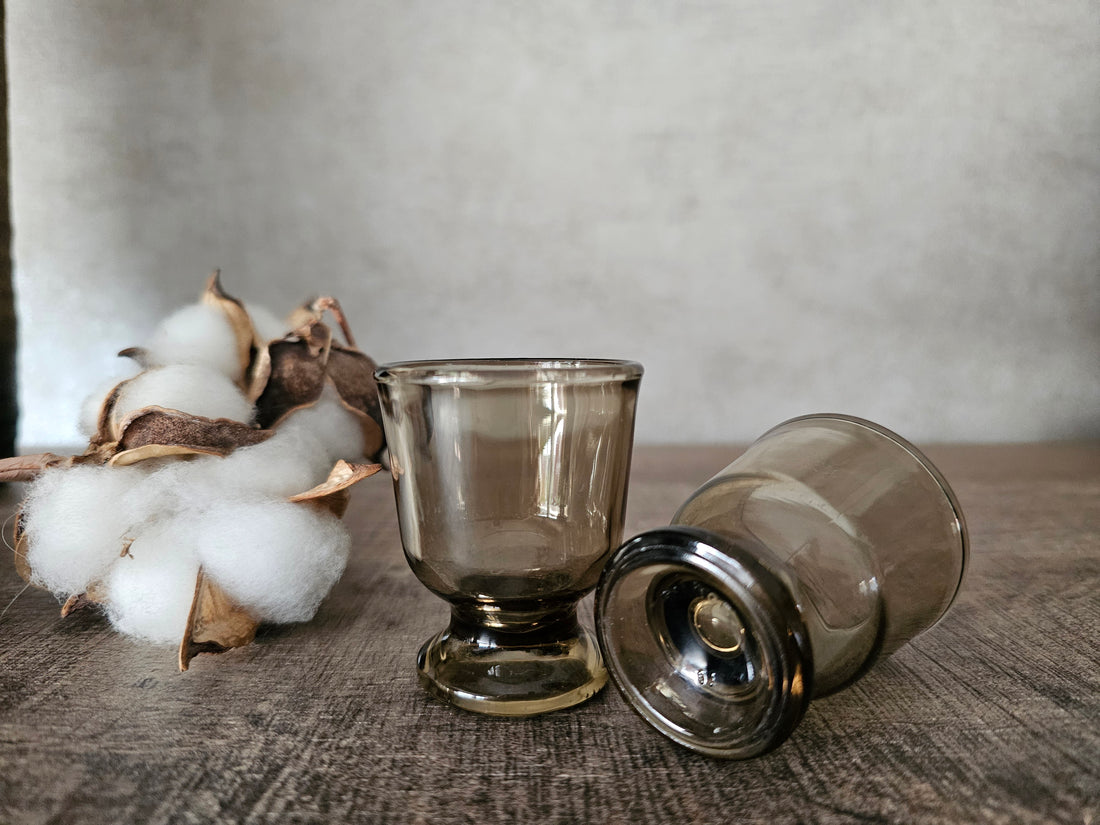 Vintage Luminarc France rookglas eierdopjes