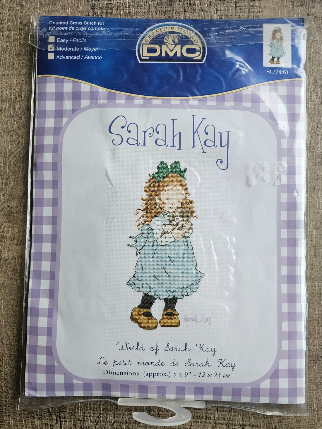 Compleet Sarah Kay kruissteekpakket van DMC met garens, patroon en borduurstof