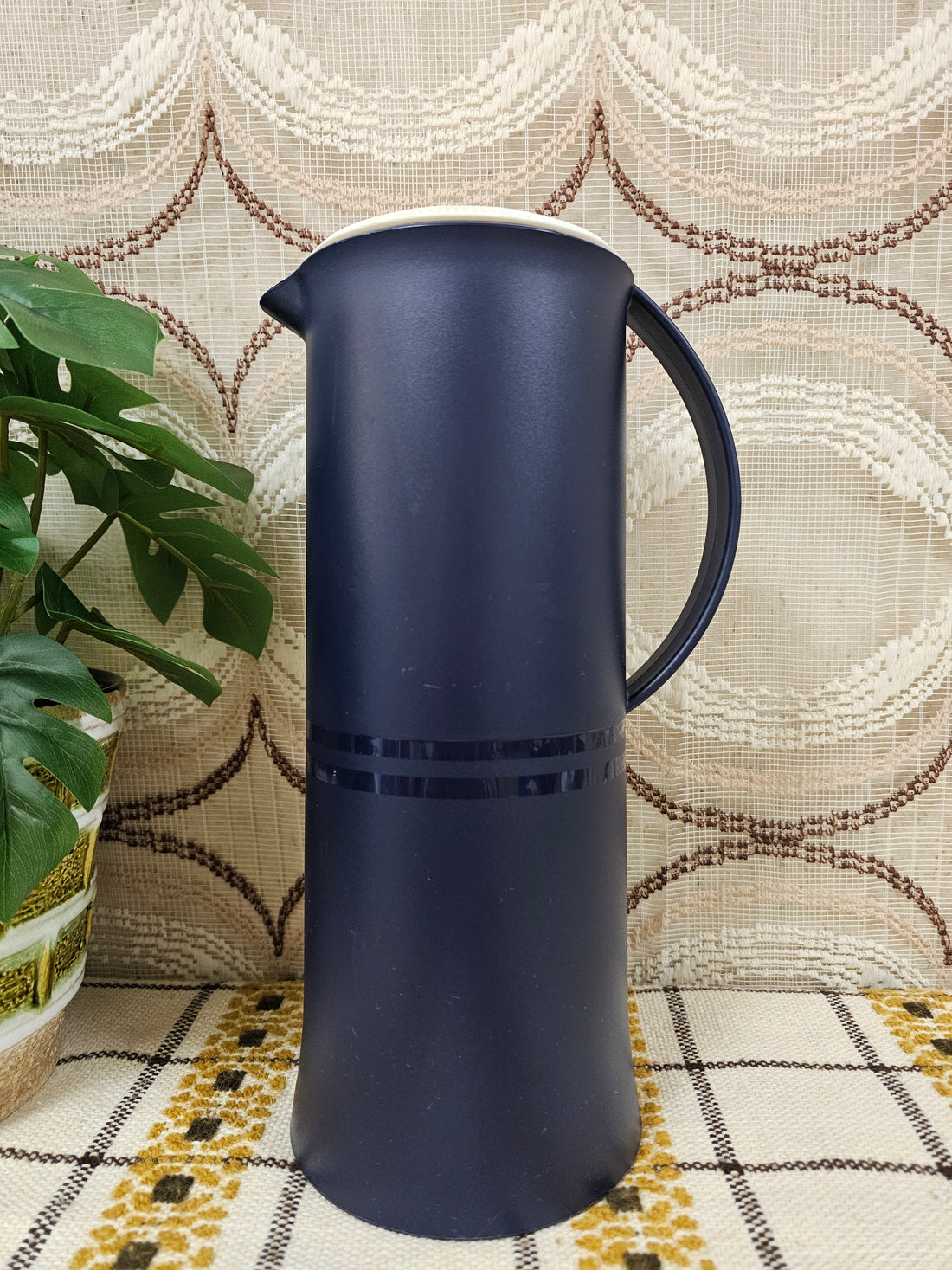 Vintage Tupperware thermoskan donkerblauw met wit