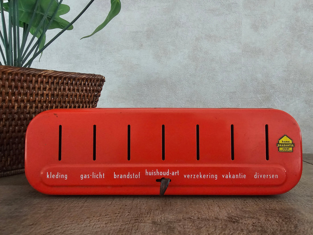 Vintage oranje Brabantia huishoudspaarpot geldkistje met sleutel