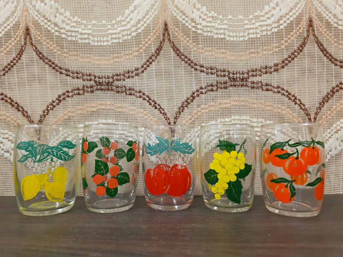 Set van 5 vintage glaasjes met fruit decoratie klein model