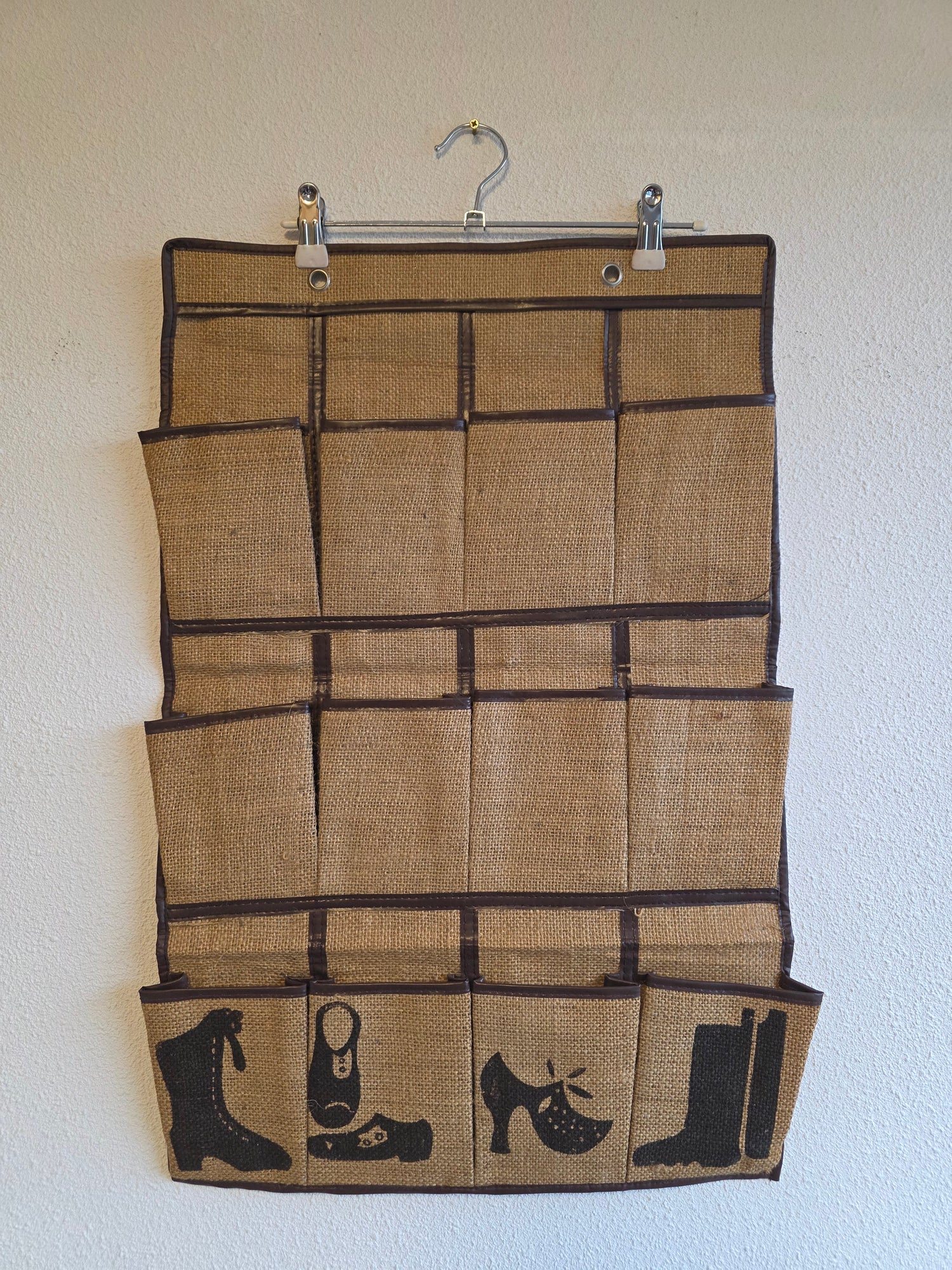 Vintage jute hangende opberger met vakken voor schoenen 67 x 43,5 cm