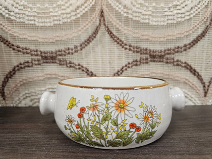 Vintage Wildflower soepkom met bloemenmotief en twee handvatten