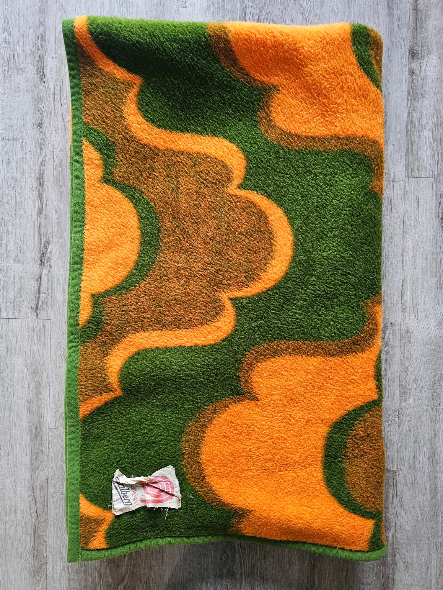 Zaalberg Dralon deken met groen en oranje patroon 220 x 180 cm