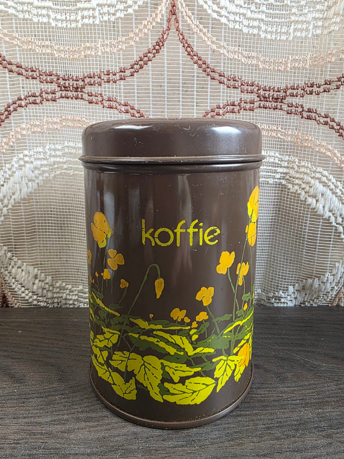 Brabantia Boterbloem koffieblik uit de jaren 70, bruin met gele bloemen