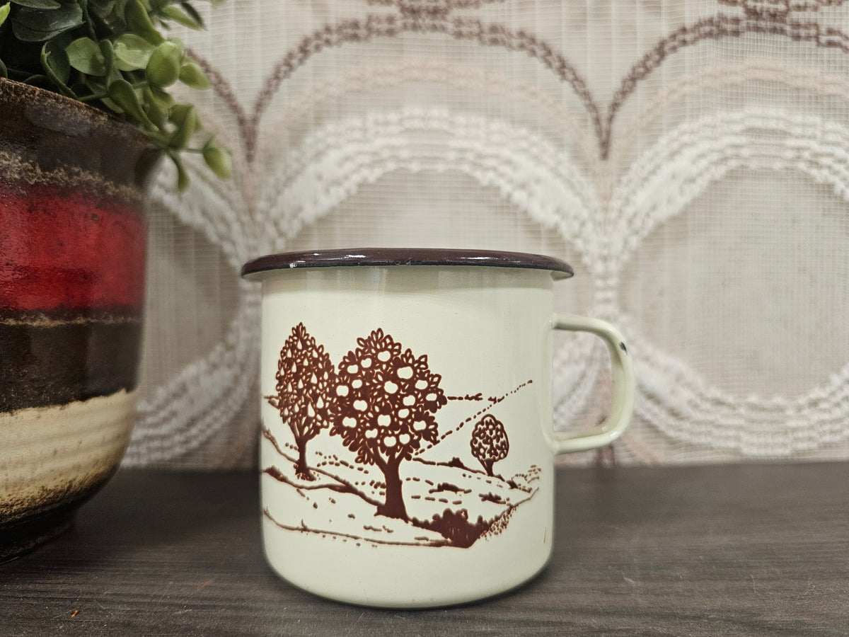 Emaille beker bruine bomen