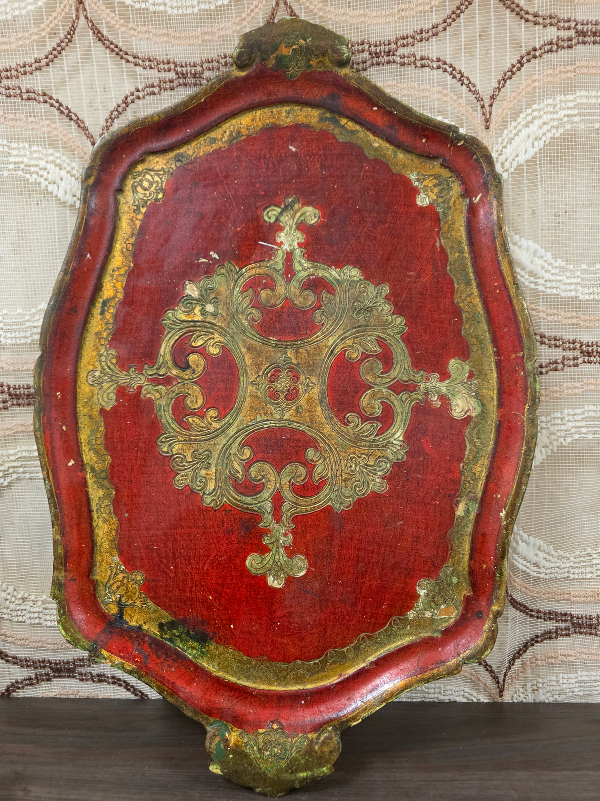Florentijns dienblad rood goud 57,5 x 38 cm