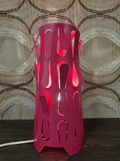 Ikea Kajuta tafellamp David Wahl roze jaren 90